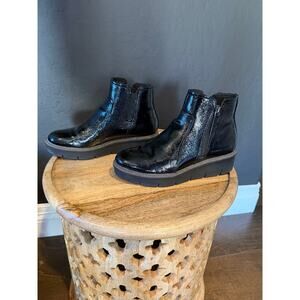 CLARKS AIRABELL BLACK PATENT BOOTIE - SIZE 8.5